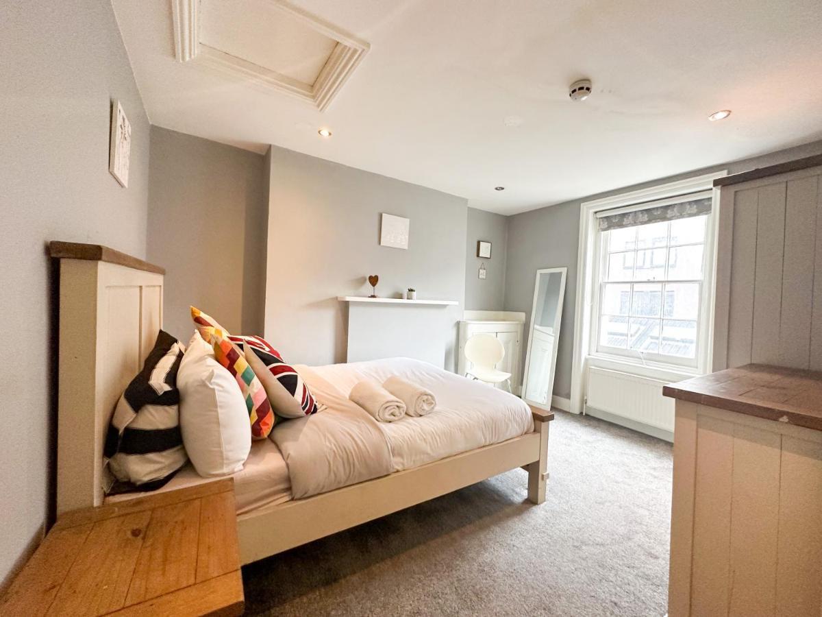 Number 27 Guesthouse Londra Exterior foto